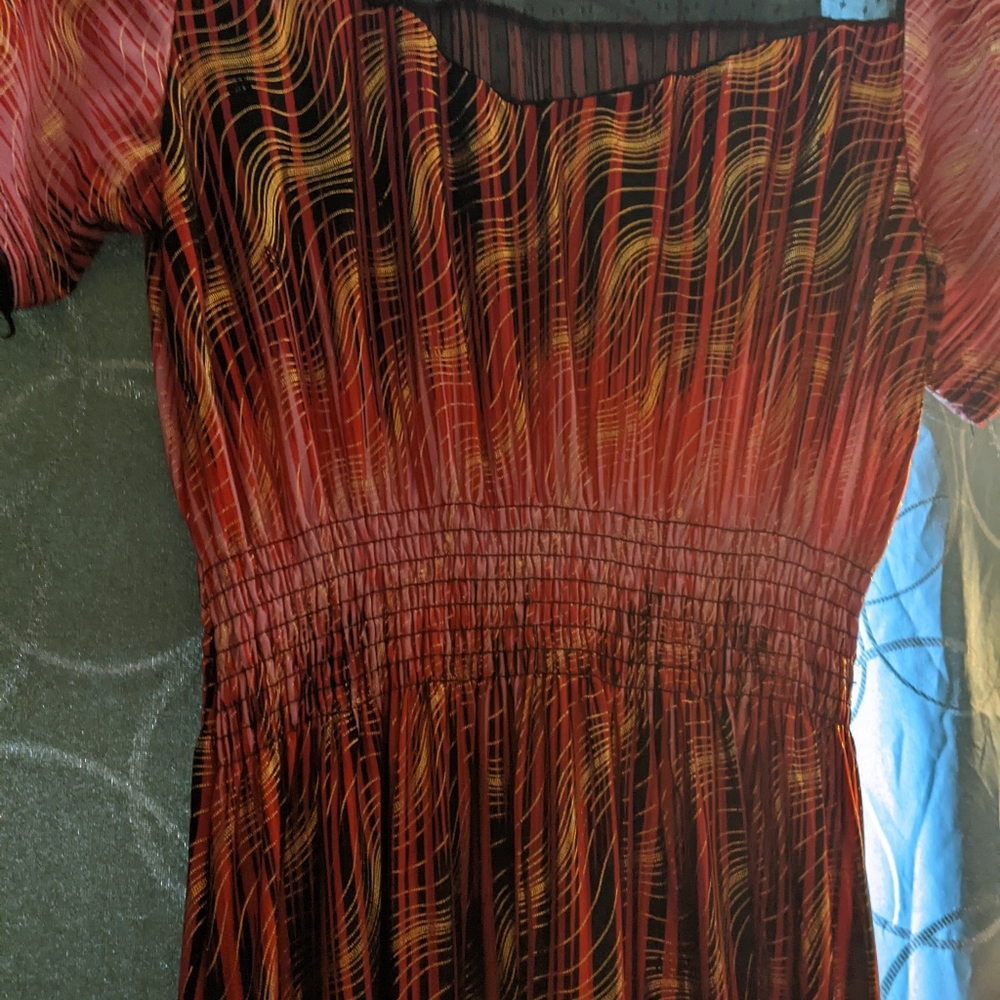 Beautiful long women's dress size XL